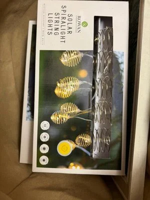 Ace outlet string lights